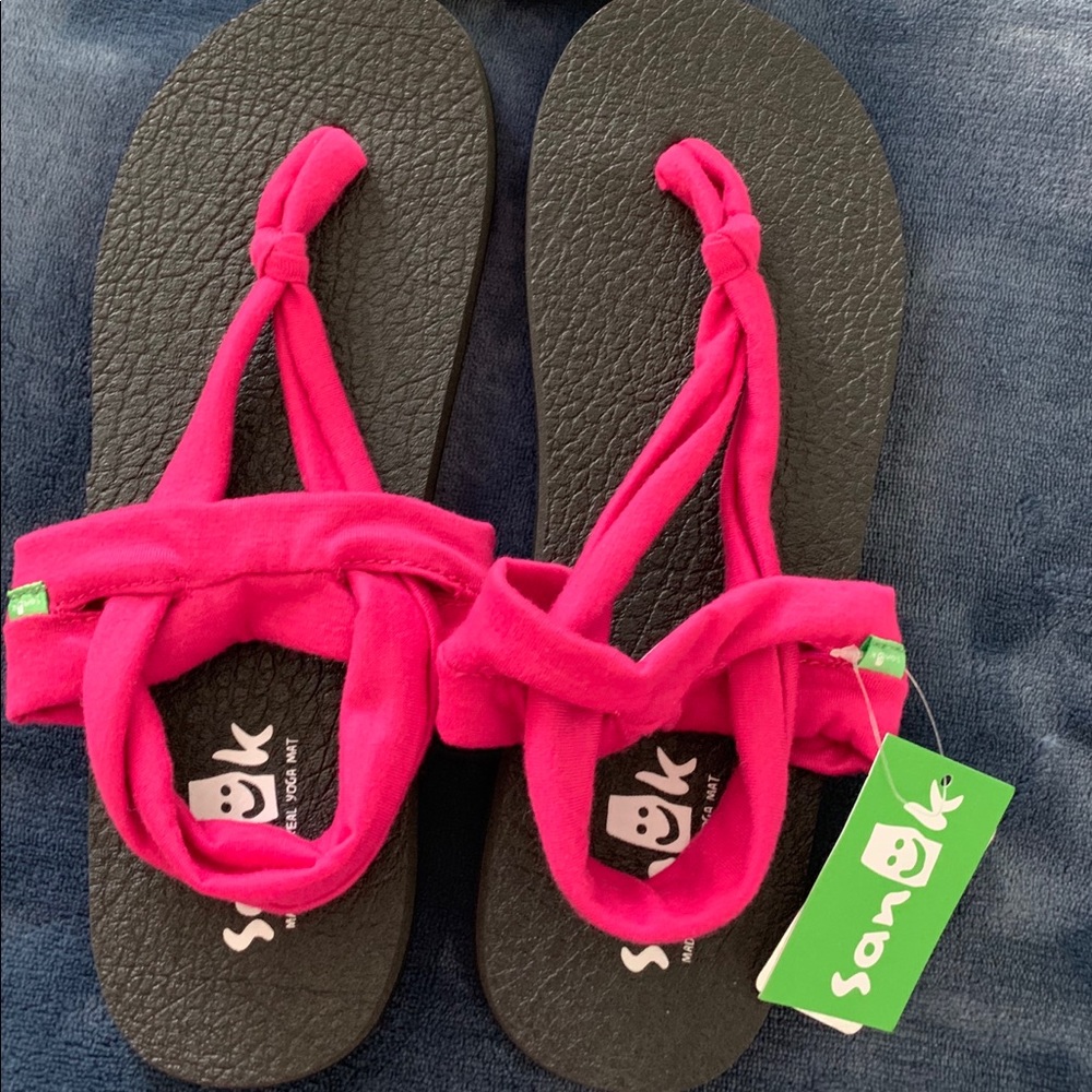 🆕Sanuk Yoga Sandal🆕
